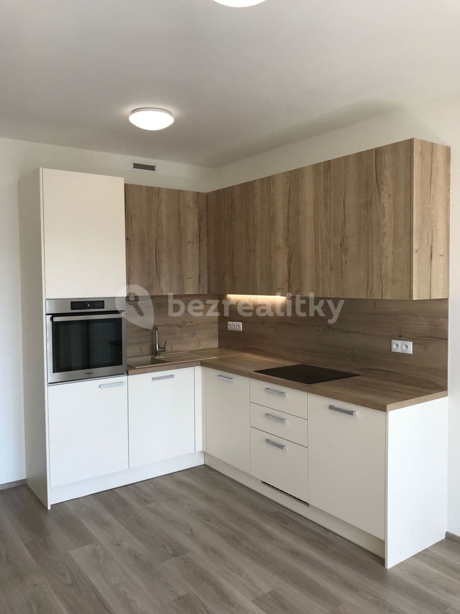 Pronájem bytu 1+kk 30 m², Petrohradská, Praha, Praha Pronájem bytu 1+kk 30 m², Petrohradská, Praha, Praha