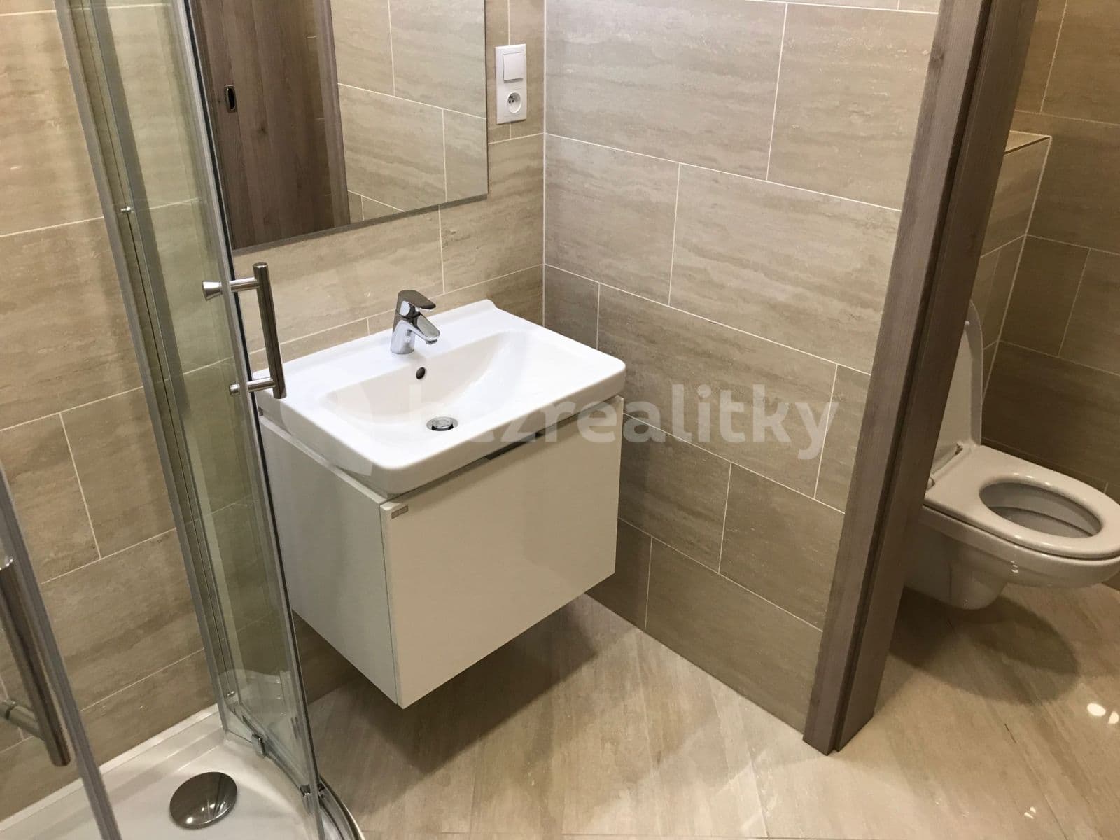 Pronájem bytu 1+kk 30 m², Petrohradská, Praha, Praha Pronájem bytu 1+kk 30 m², Petrohradská, Praha, Praha