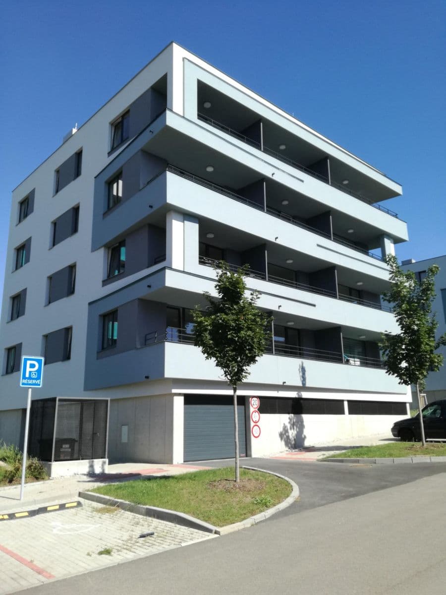 Pronájem bytu 1+kk 37 m², Mrázkova, Praha, Praha Pronájem bytu 1+kk 37 m², Mrázkova, Praha, Praha