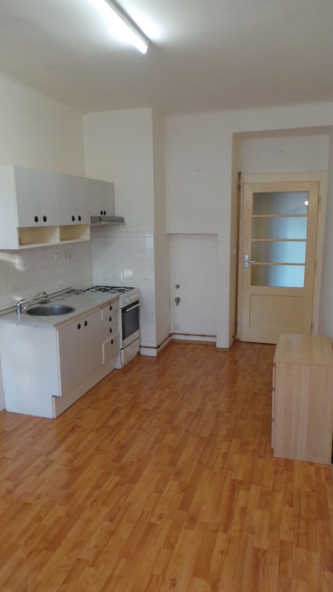 Pronájem bytu 1+1 39 m², Sudoměřská, Praha, Praha Pronájem bytu 1+1 39 m², Sudoměřská, Praha, Praha