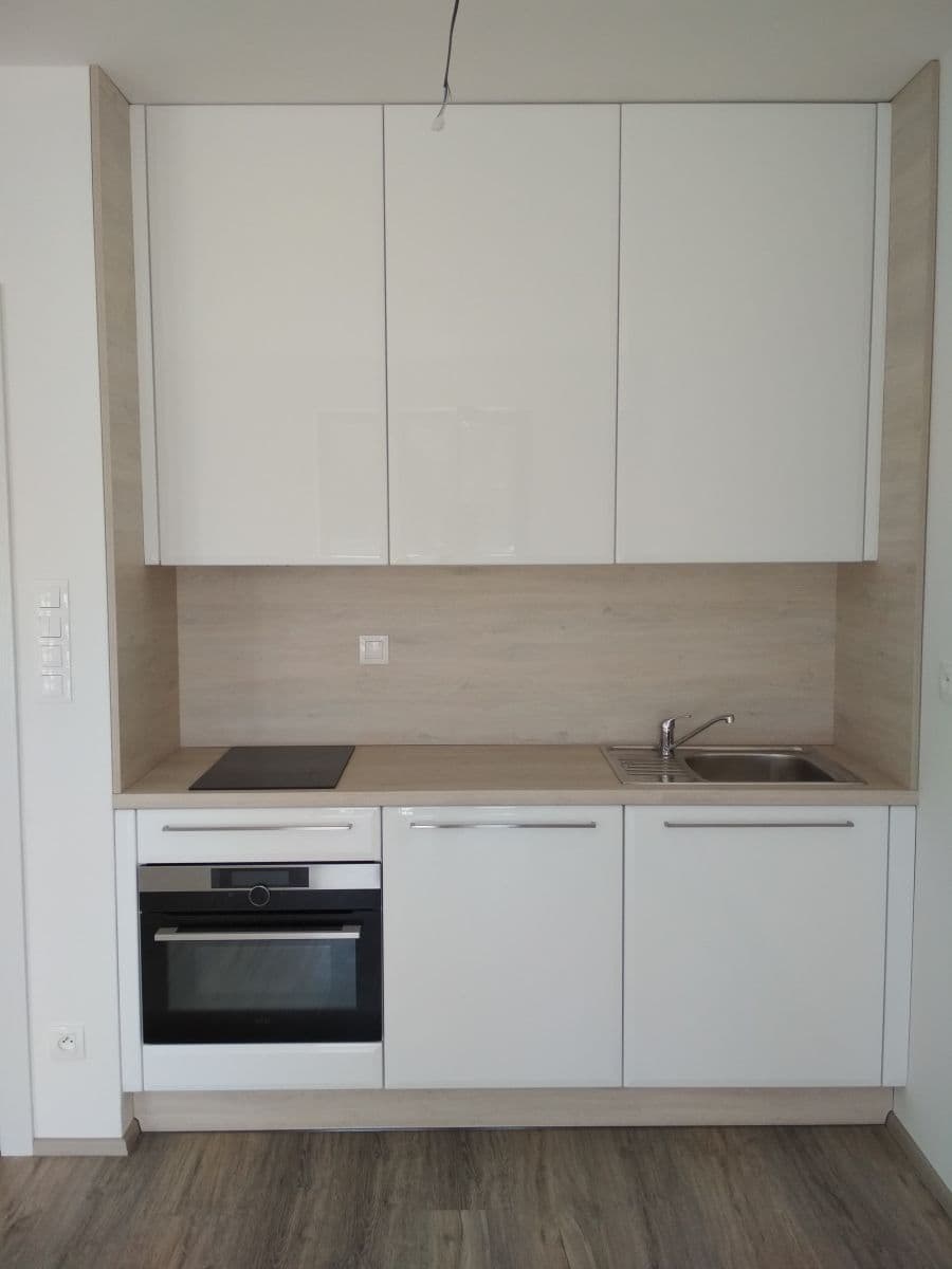 Pronájem bytu 1+kk 37 m², Selská, Brno, Jihomoravský kraj Pronájem bytu 1+kk 37 m², Selská, Brno, Jihomoravský kraj