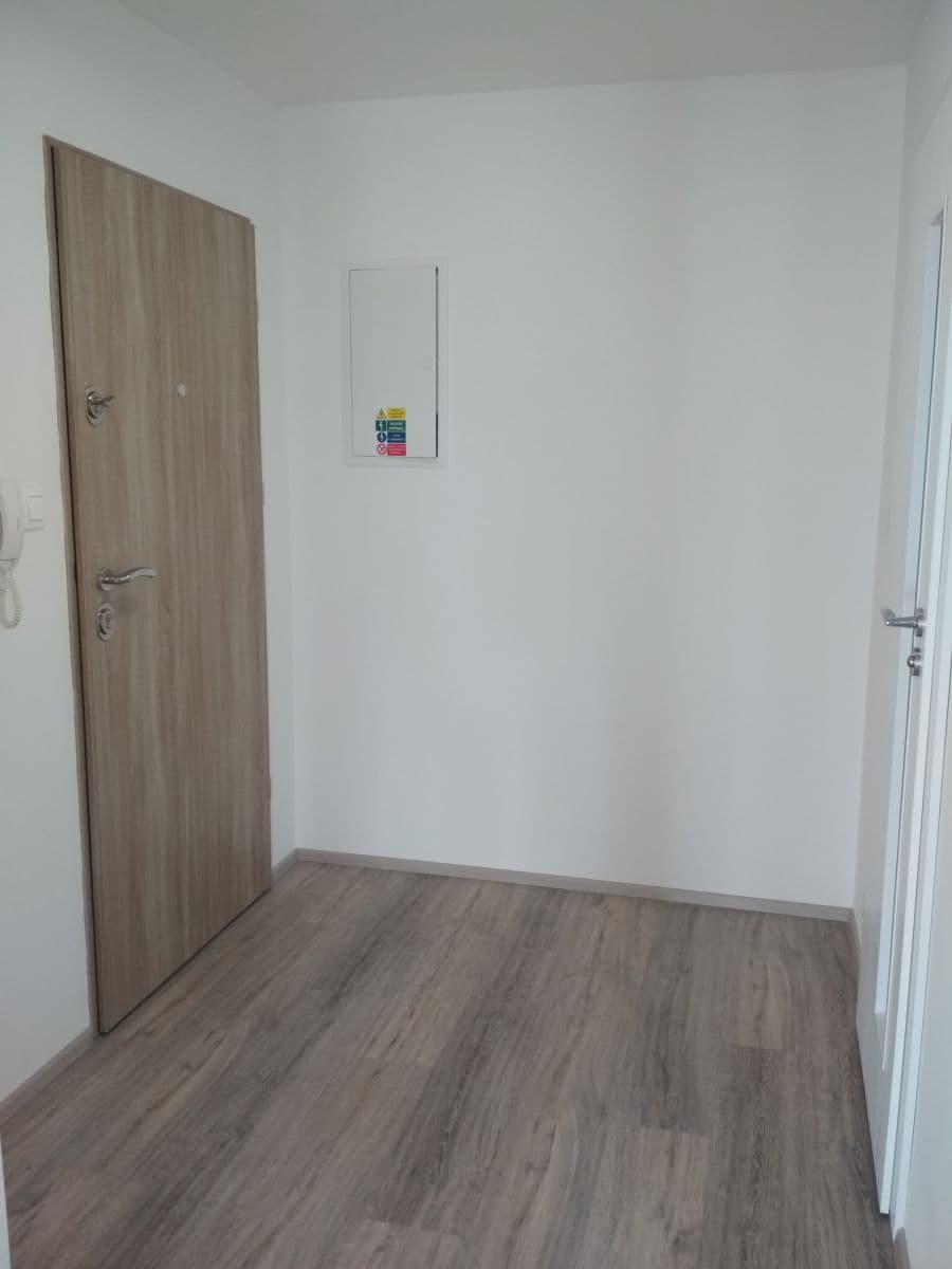 Pronájem bytu 1+kk 37 m², Selská, Brno, Jihomoravský kraj Pronájem bytu 1+kk 37 m², Selská, Brno, Jihomoravský kraj