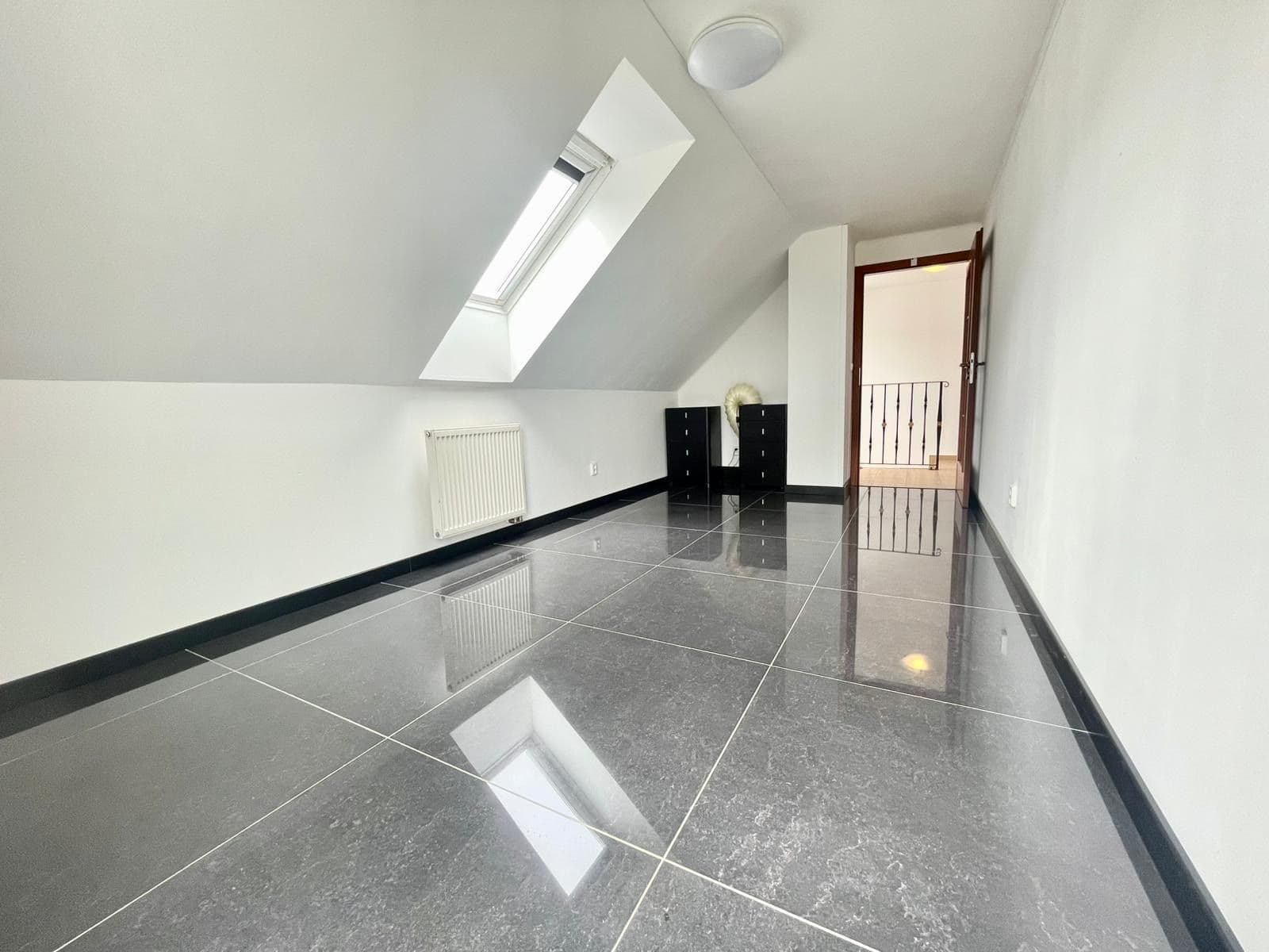 Pronájem domu 140 m², pozemek 1.000 m², K Rohu, Jenišov, Karlovarský kraj Pronájem domu 140 m², pozemek 1.000 m², K Rohu, Jenišov, Karlovarský kraj