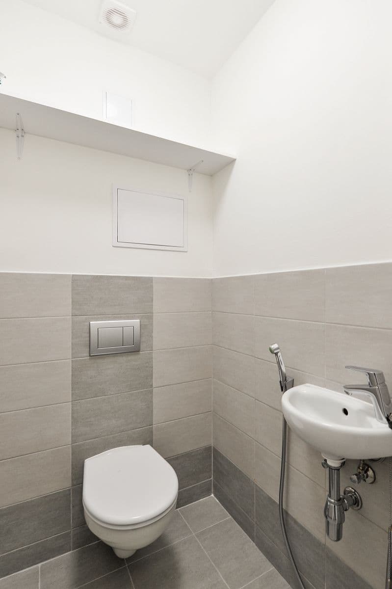 Pronájem bytu 2+kk 52 m², Na Okraji, Praha, Praha Pronájem bytu 2+kk 52 m², Na Okraji, Praha, Praha