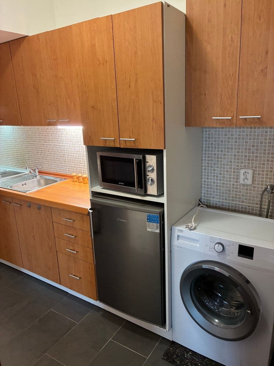 Pronájem bytu 2+kk 45 m², Pod Karlovem, Praha, Praha Pronájem bytu 2+kk 45 m², Pod Karlovem, Praha, Praha