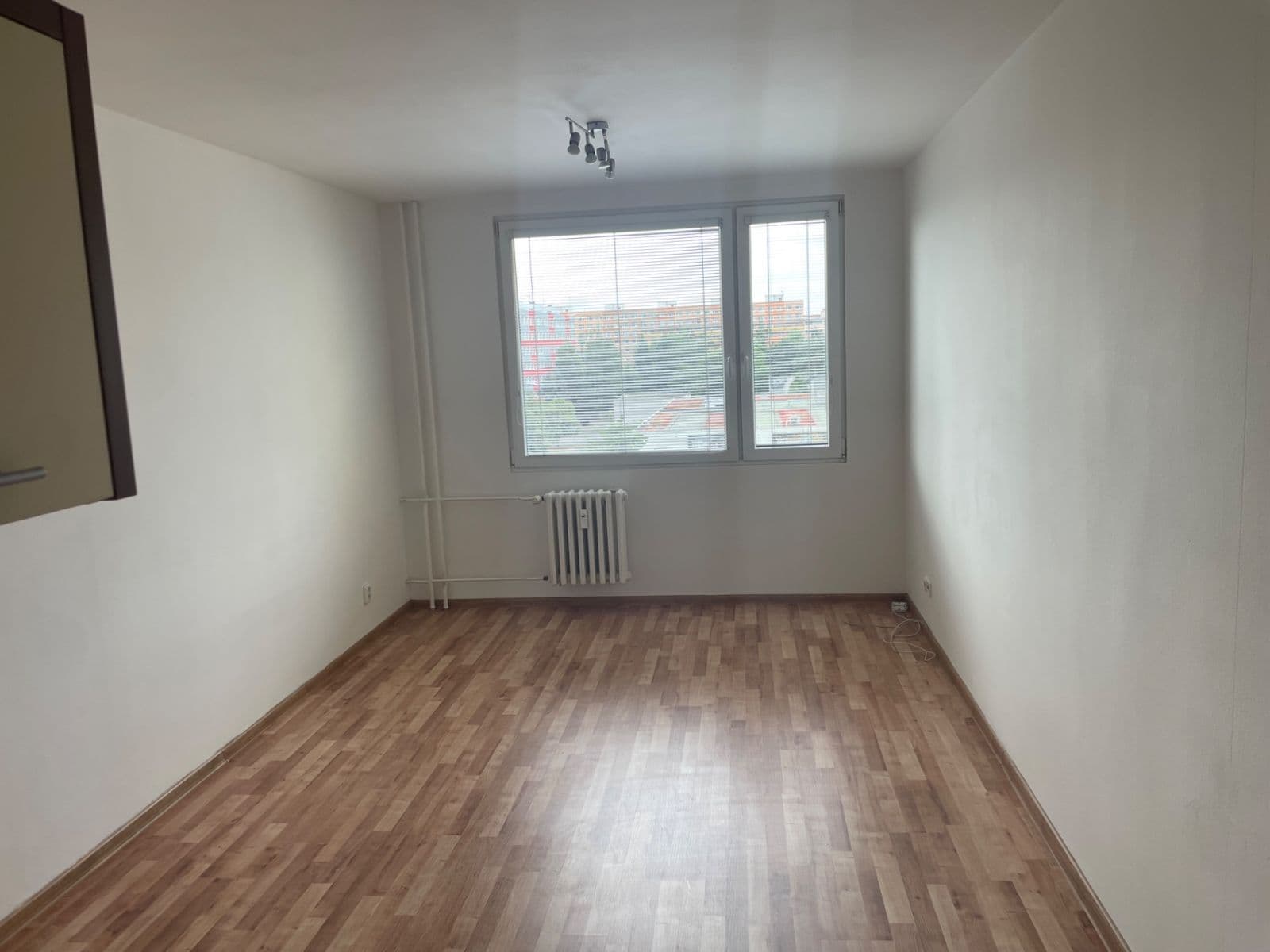 Pronájem bytu 2+kk 40 m², Italská, Kladno, Středočeský kraj Pronájem bytu 2+kk 40 m², Italská, Kladno, Středočeský kraj