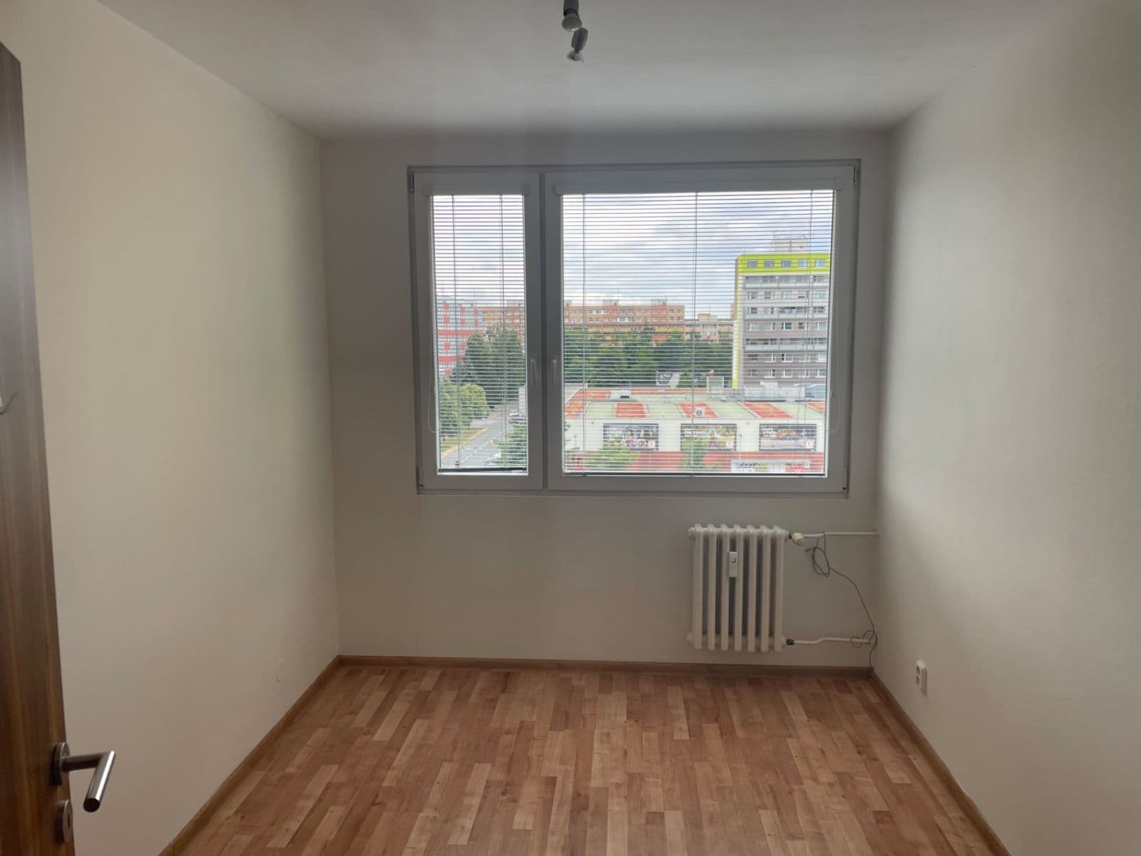 Pronájem bytu 2+kk 40 m², Italská, Kladno, Středočeský kraj Pronájem bytu 2+kk 40 m², Italská, Kladno, Středočeský kraj