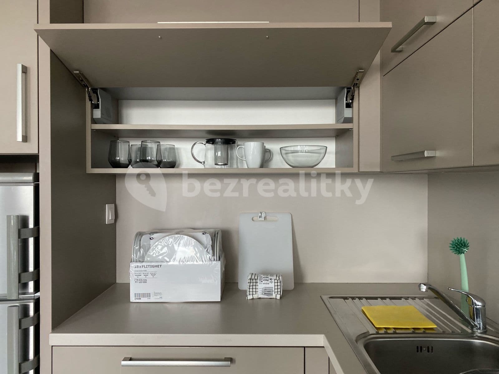 Pronájem bytu 1+kk 42 m², Škrábkových, Praha, Praha Pronájem bytu 1+kk 42 m², Škrábkových, Praha, Praha