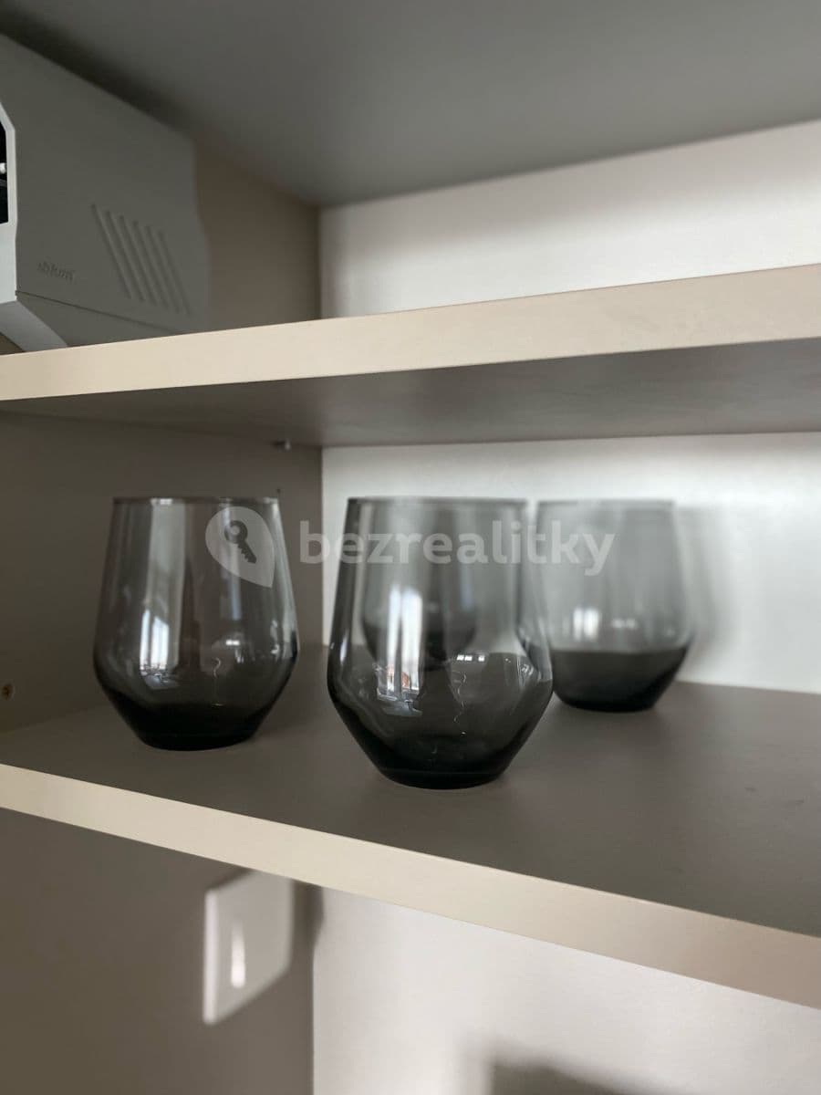 Pronájem bytu 1+kk 42 m², Škrábkových, Praha, Praha Pronájem bytu 1+kk 42 m², Škrábkových, Praha, Praha