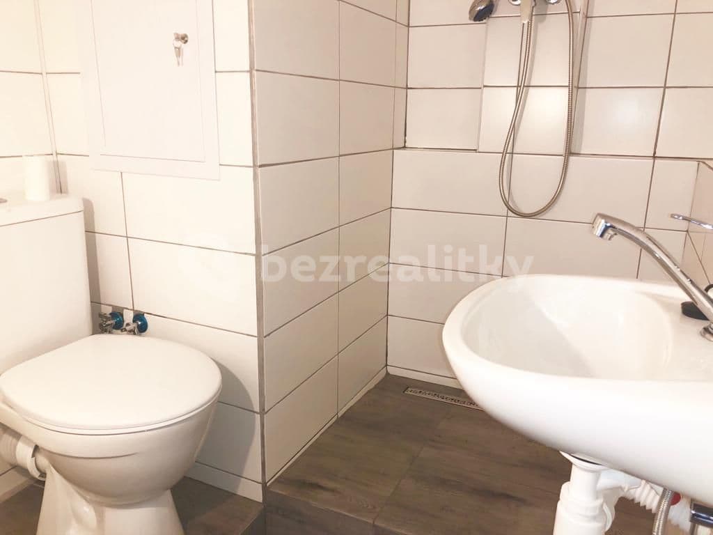 Pronájem bytu 2+kk 37 m², Barrandova, Ústí nad Labem, Ústecký kraj Pronájem bytu 2+kk 37 m², Barrandova, Ústí nad Labem, Ústecký kraj