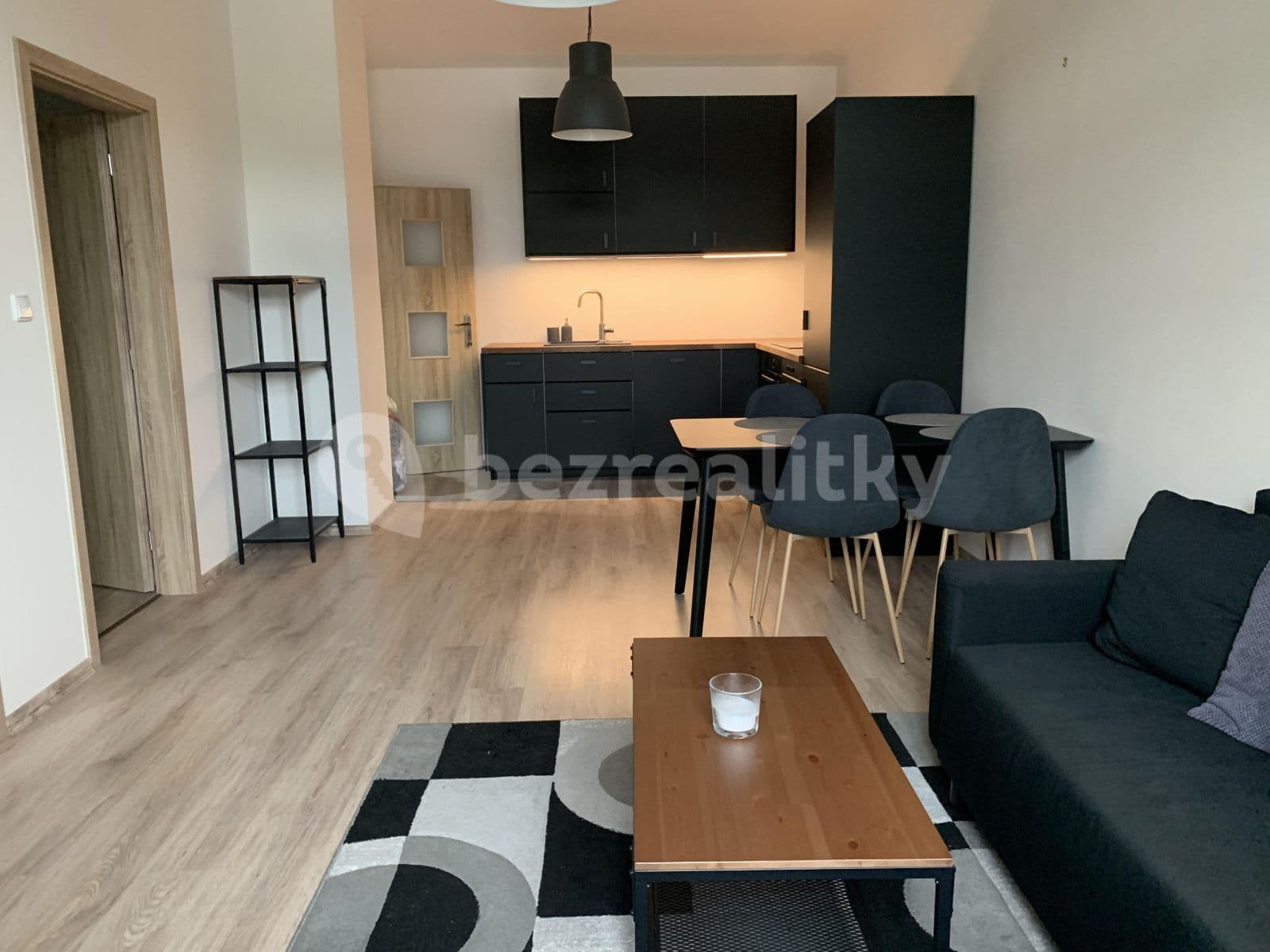 Pronájem bytu 3+kk 52 m², Slepá, Milovice, Středočeský kraj Pronájem bytu 3+kk 52 m², Slepá, Milovice, Středočeský kraj