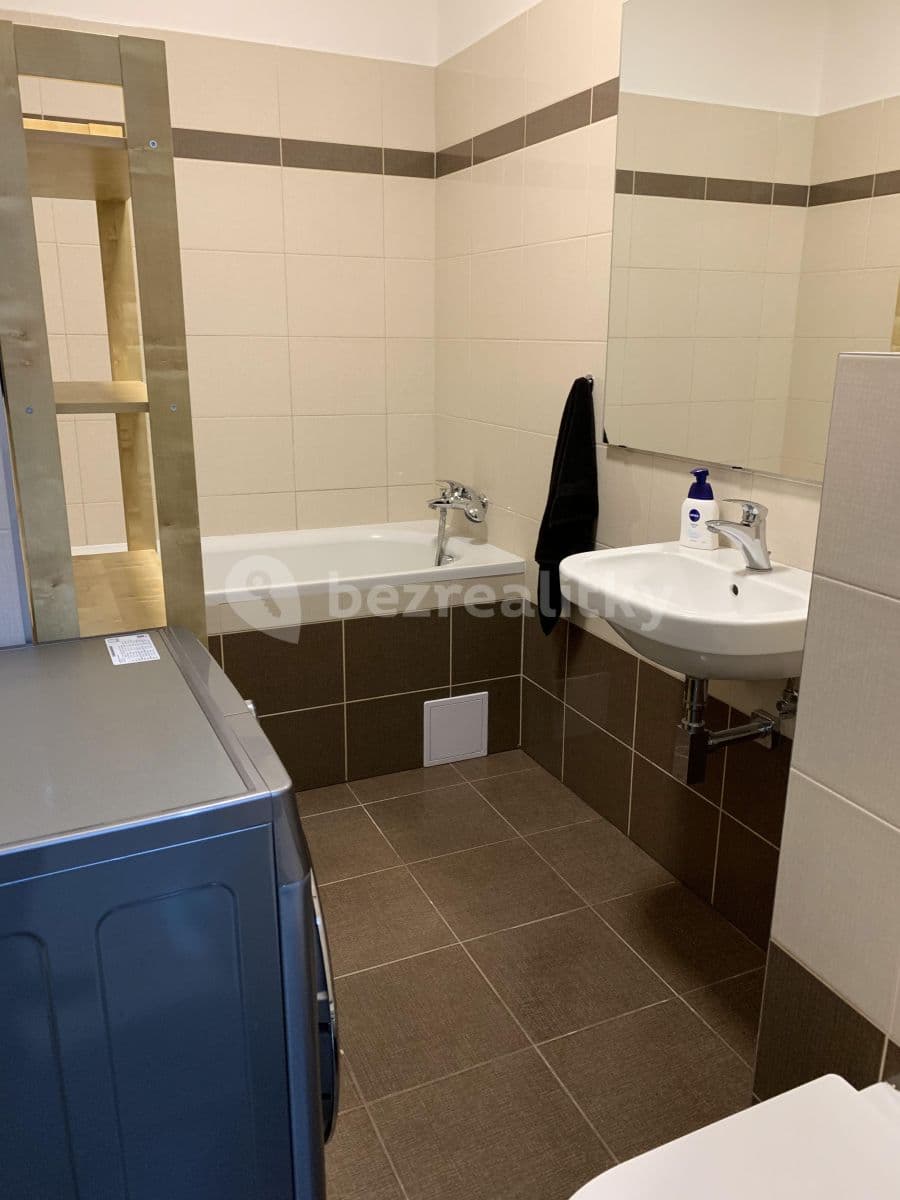 Pronájem bytu 3+kk 52 m², Slepá, Milovice, Středočeský kraj Pronájem bytu 3+kk 52 m², Slepá, Milovice, Středočeský kraj