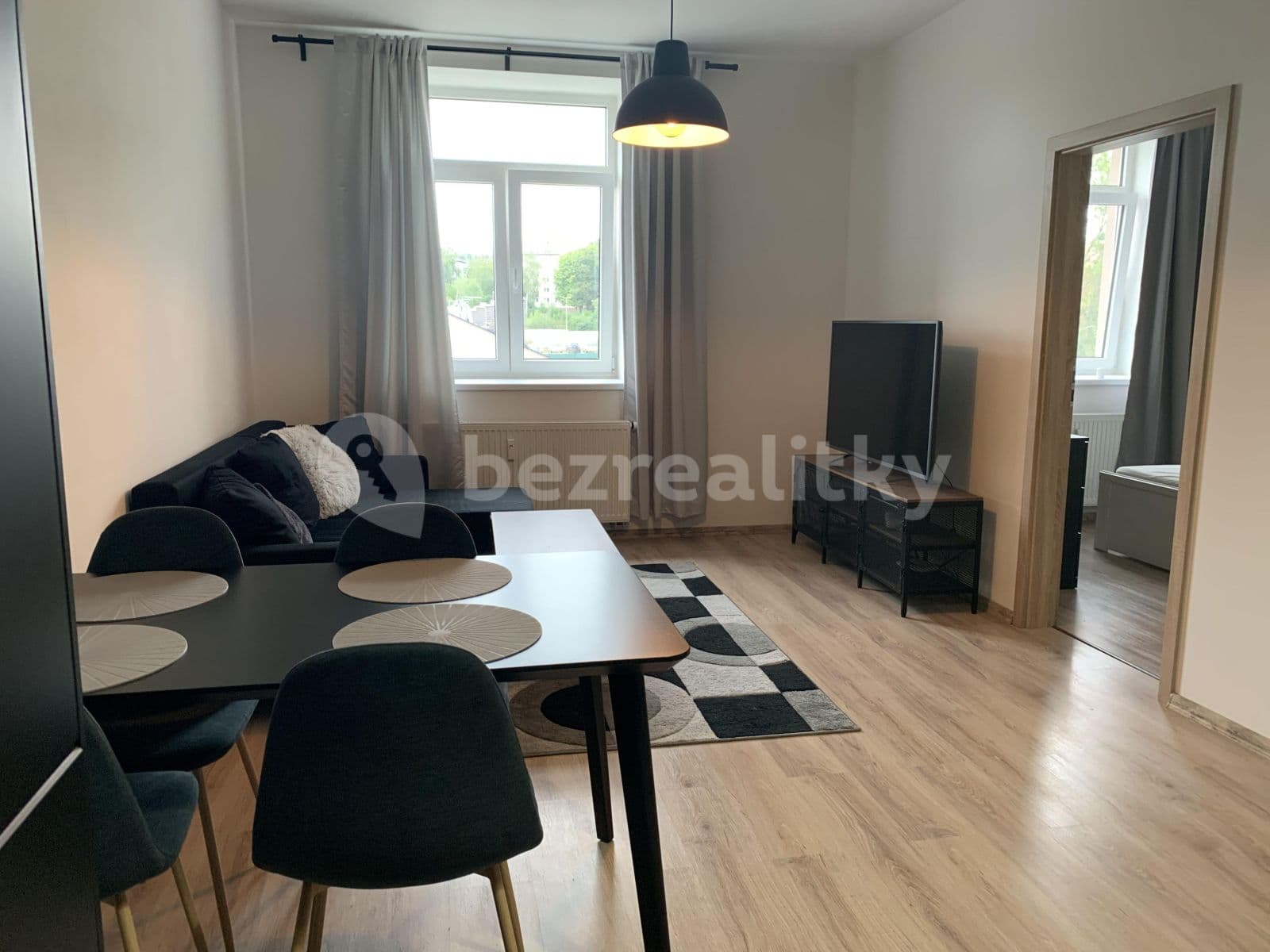 Pronájem bytu 3+kk 52 m², Slepá, Milovice, Středočeský kraj Pronájem bytu 3+kk 52 m², Slepá, Milovice, Středočeský kraj