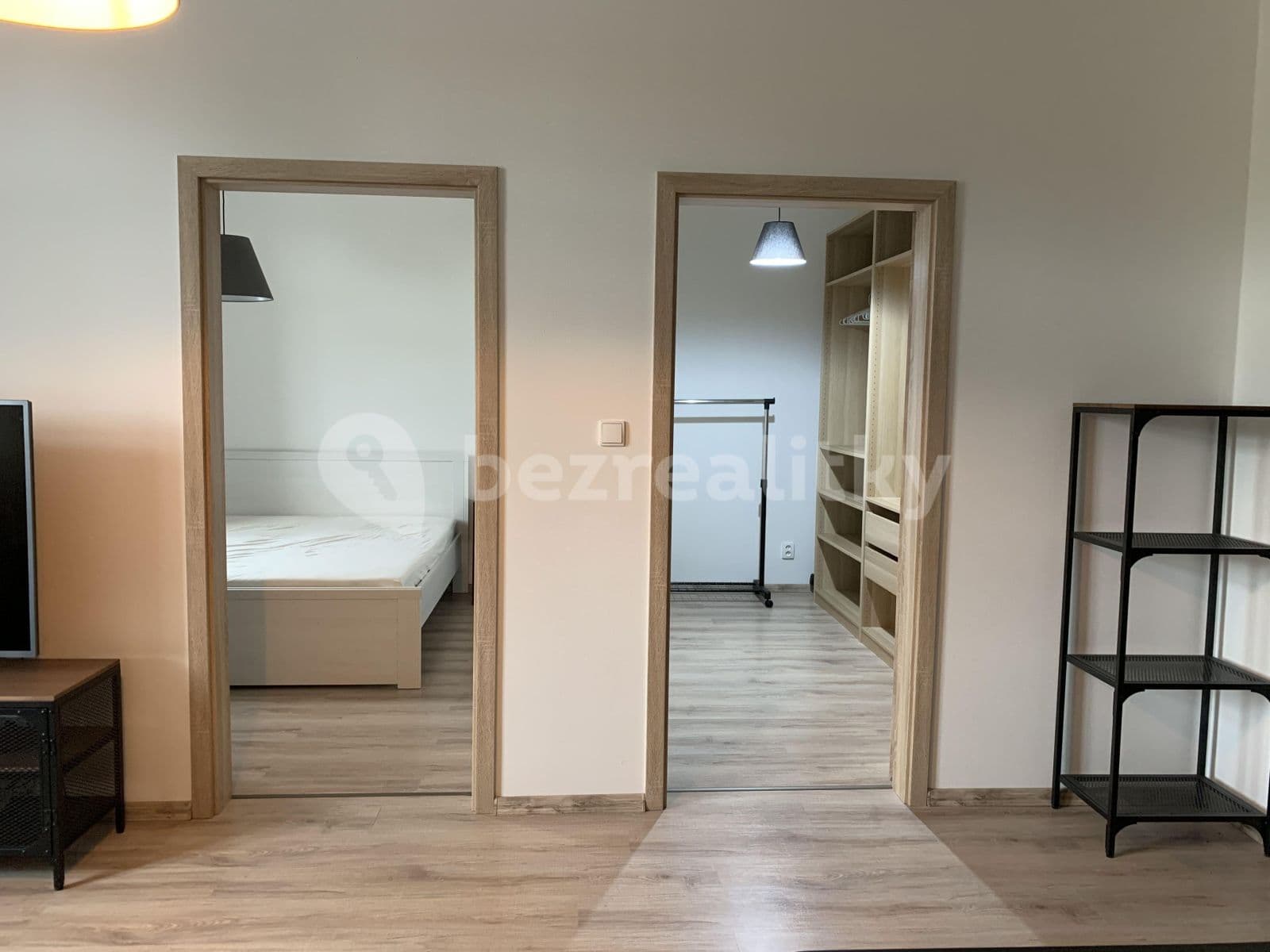 Pronájem bytu 3+kk 52 m², Slepá, Milovice, Středočeský kraj Pronájem bytu 3+kk 52 m², Slepá, Milovice, Středočeský kraj