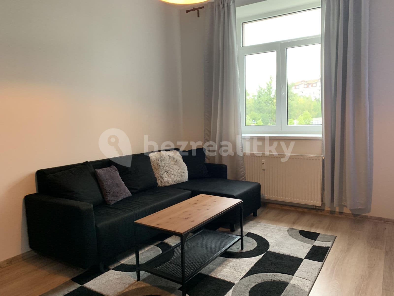 Pronájem bytu 3+kk 52 m², Slepá, Milovice, Středočeský kraj Pronájem bytu 3+kk 52 m², Slepá, Milovice, Středočeský kraj