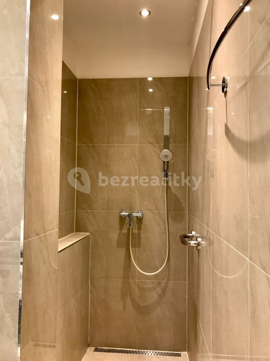 Pronájem bytu 2+kk 72 m², Milady Horákové, Praha, Praha Pronájem bytu 2+kk 72 m², Milady Horákové, Praha, Praha