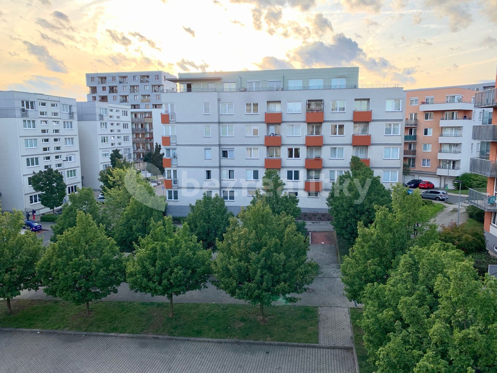 Pronájem bytu 2+kk 62 m², Žateckých, Praha, Praha Pronájem bytu 2+kk 62 m², Žateckých, Praha, Praha