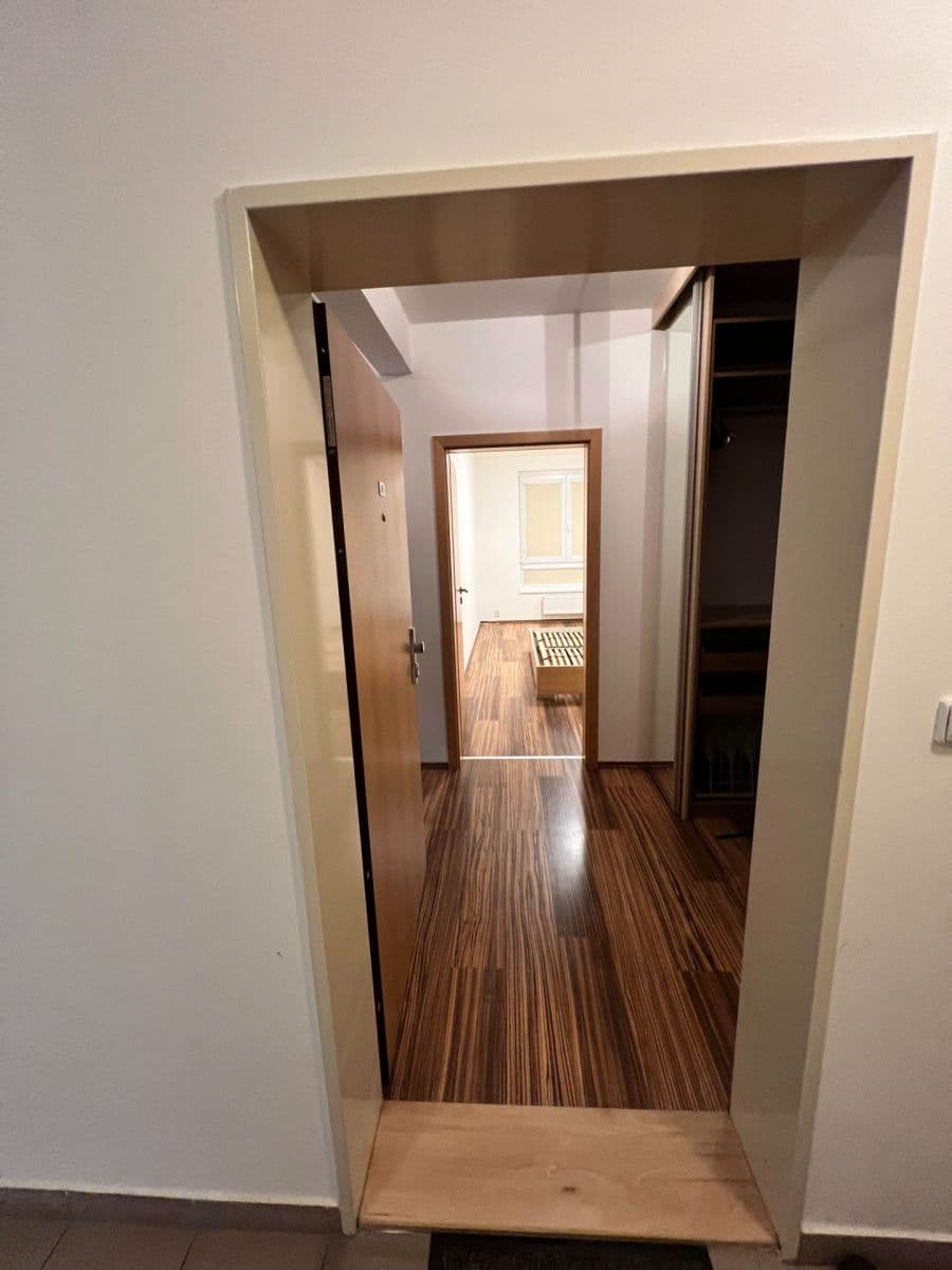 Pronájem bytu 2+kk 61 m², Marty Krásové, Praha, Praha Pronájem bytu 2+kk 61 m², Marty Krásové, Praha, Praha