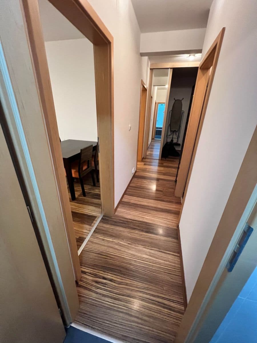 Pronájem bytu 2+kk 61 m², Marty Krásové, Praha, Praha Pronájem bytu 2+kk 61 m², Marty Krásové, Praha, Praha