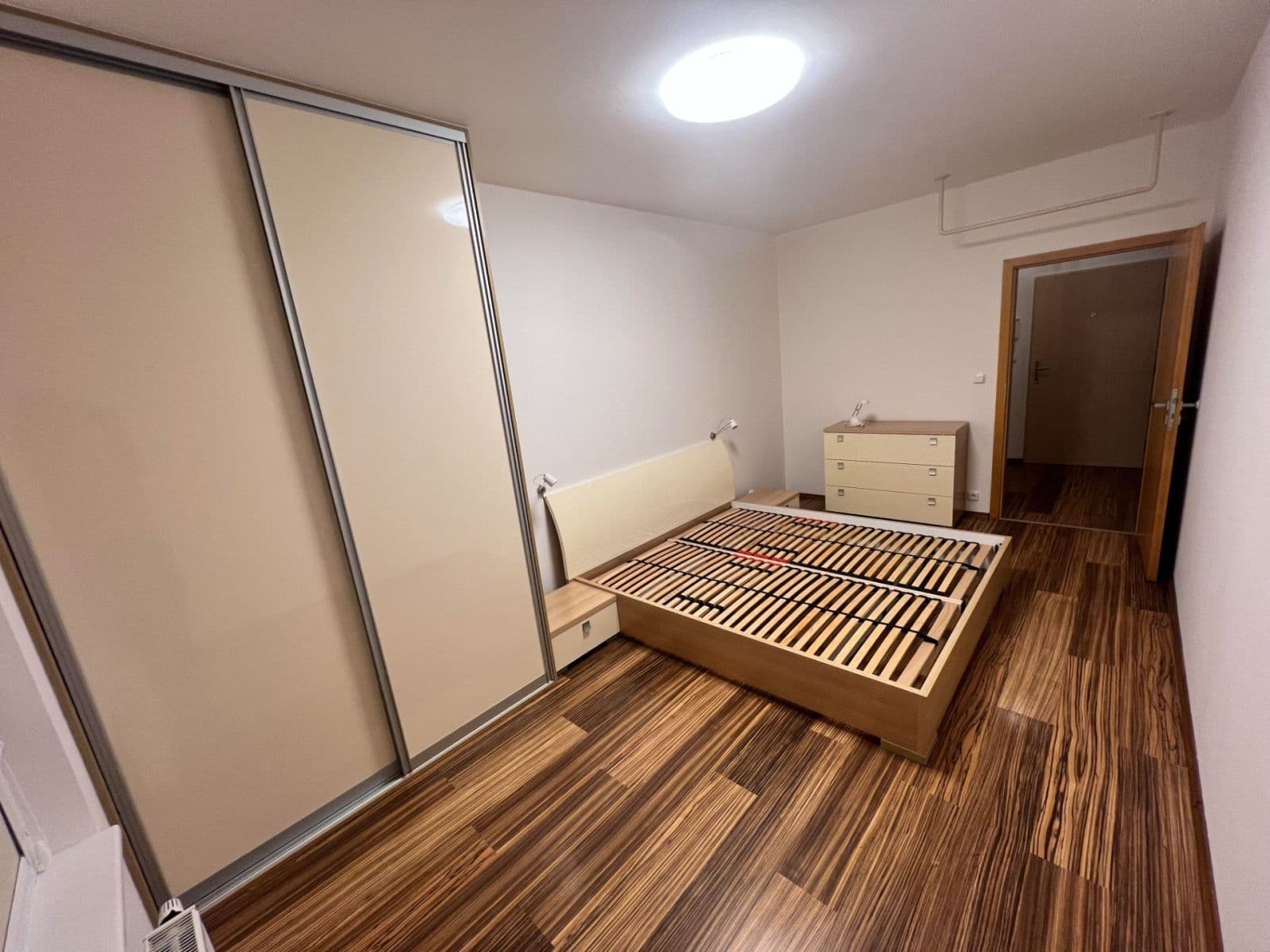 Pronájem bytu 2+kk 61 m², Marty Krásové, Praha, Praha Pronájem bytu 2+kk 61 m², Marty Krásové, Praha, Praha