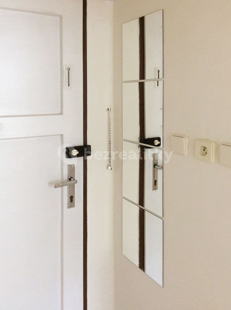 Pronájem bytu Garsoniéra 20 m², Počátecká, Praha, Praha Pronájem bytu Garsoniéra 20 m², Počátecká, Praha, Praha