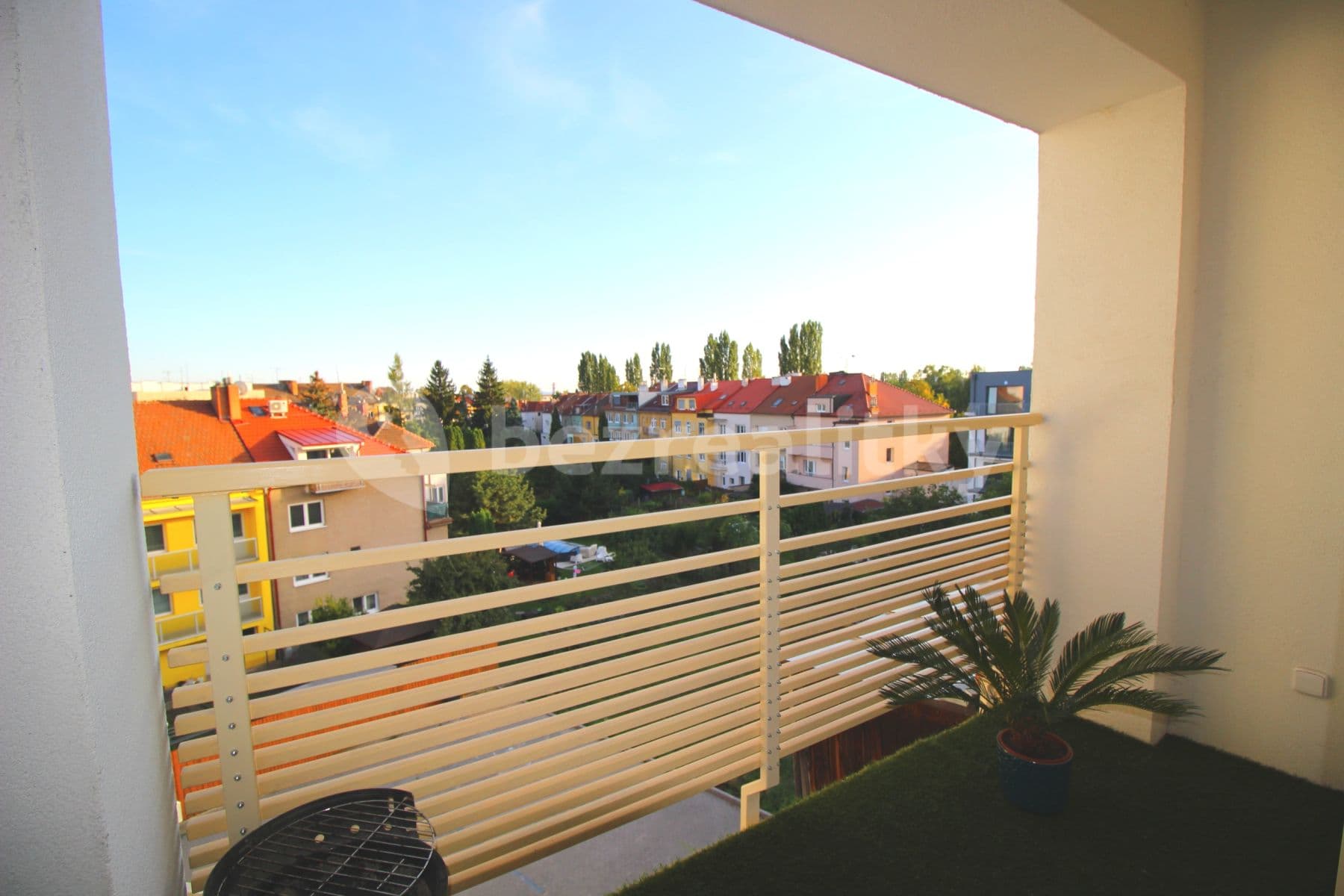 Pronájem bytu 3+kk 81 m², Bendlova, Brno, Jihomoravský kraj Pronájem bytu 3+kk 81 m², Bendlova, Brno, Jihomoravský kraj