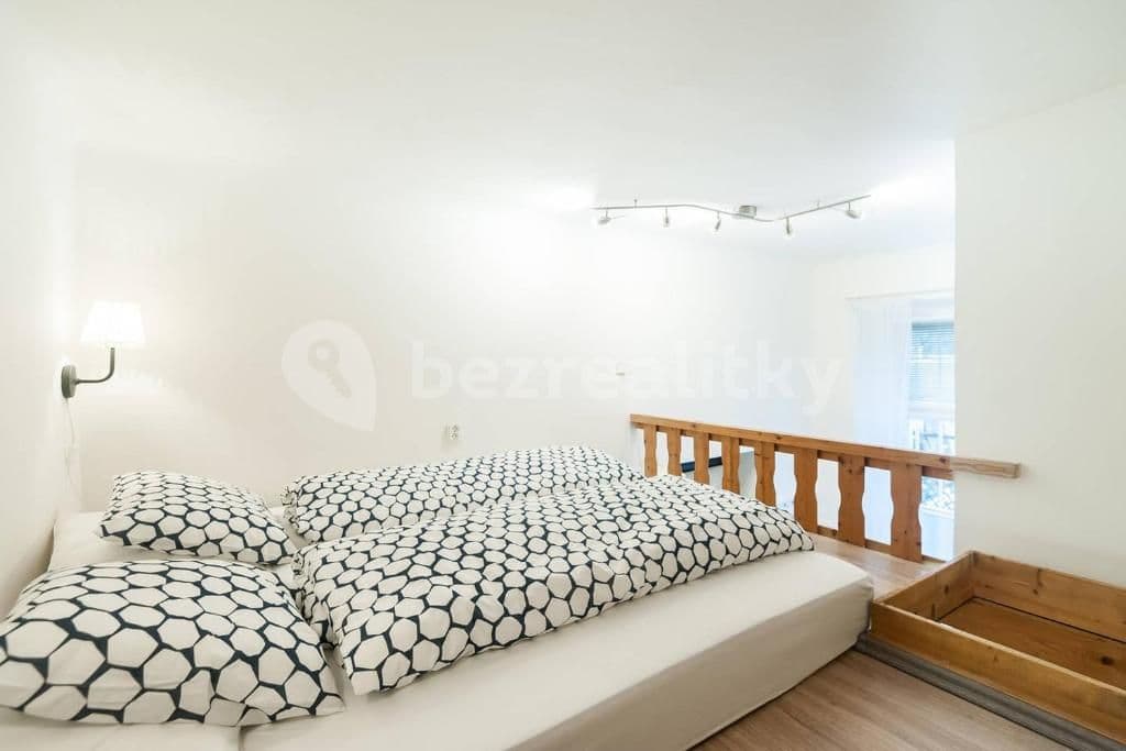Pronájem bytu Garsoniéra 18 m², U Zvonařky, Praha, Praha Pronájem bytu Garsoniéra 18 m², U Zvonařky, Praha, Praha