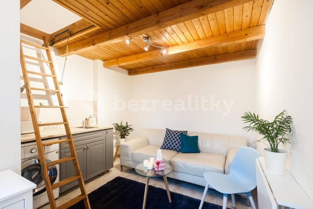 Pronájem bytu Garsoniéra 18 m², U Zvonařky, Praha, Praha Pronájem bytu Garsoniéra 18 m², U Zvonařky, Praha, Praha