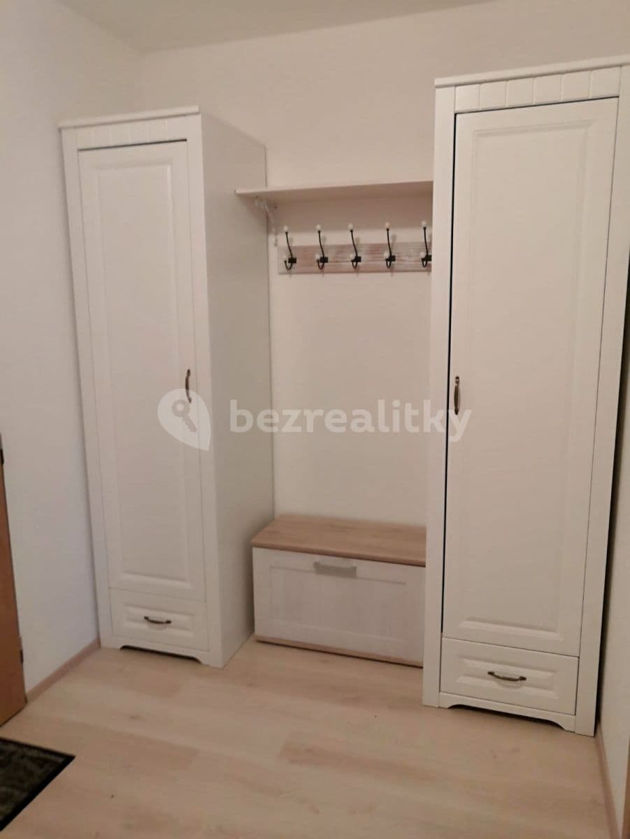 Pronájem bytu 2+kk 61 m², Tryskovická, Praha, Praha Pronájem bytu 2+kk 61 m², Tryskovická, Praha, Praha