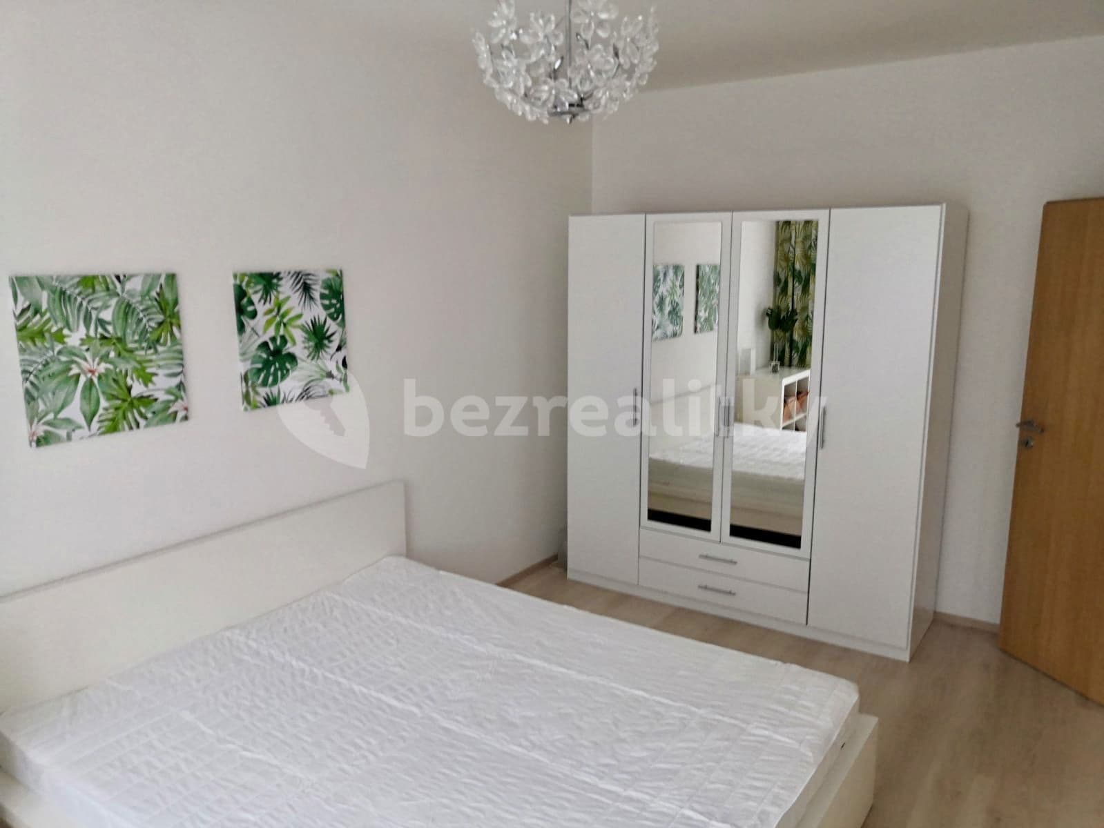 Pronájem bytu 2+kk 61 m², Tryskovická, Praha, Praha Pronájem bytu 2+kk 61 m², Tryskovická, Praha, Praha