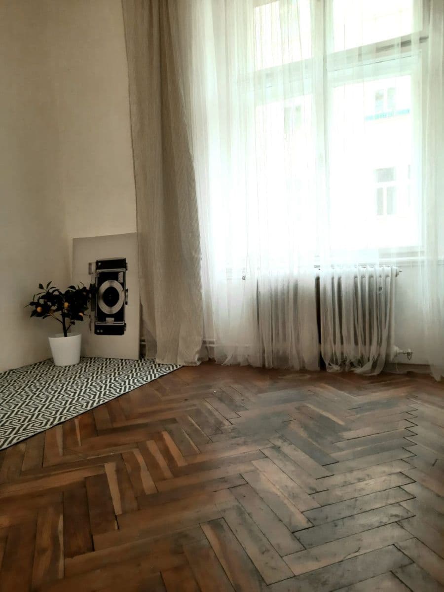 Pronájem bytu 4+1 92 m², Krásova, Praha, Praha Pronájem bytu 4+1 92 m², Krásova, Praha, Praha