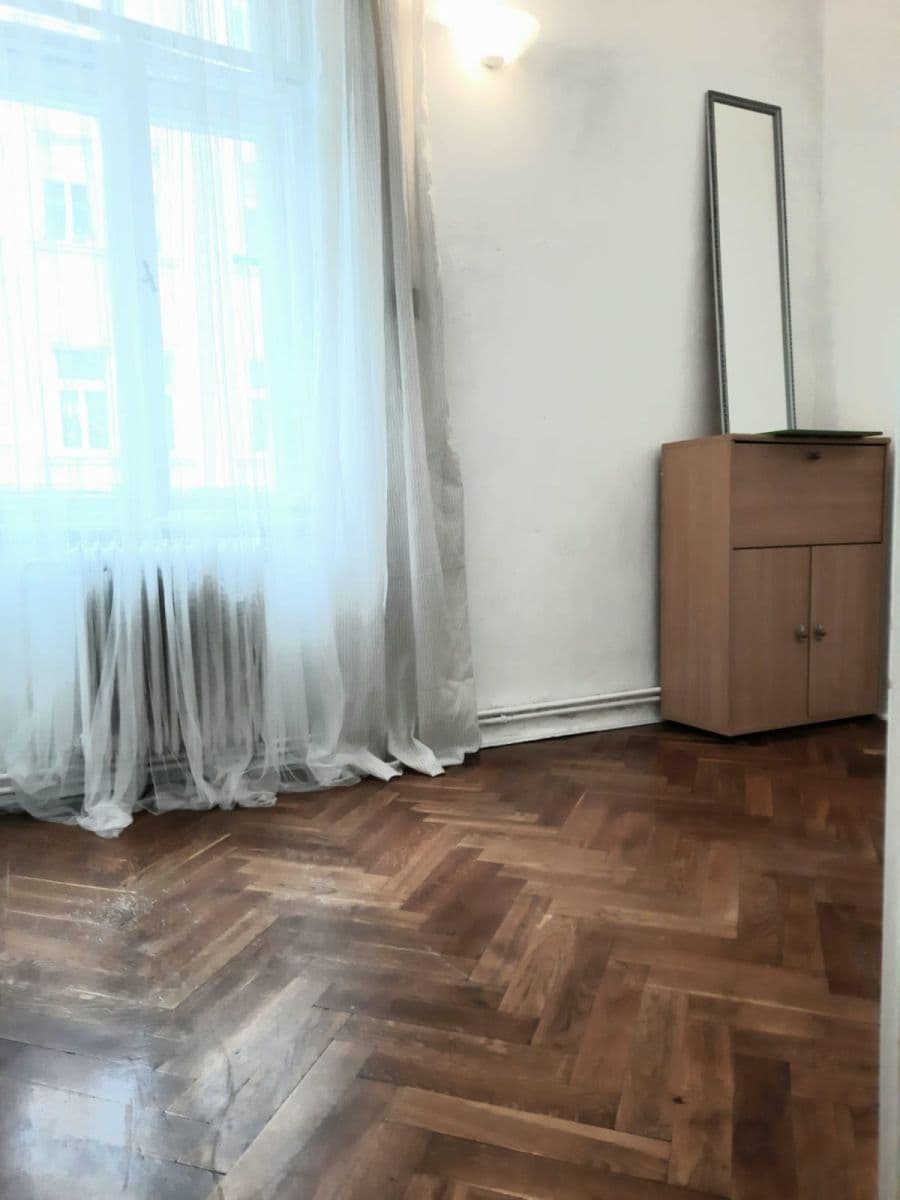 Pronájem bytu 4+1 92 m², Krásova, Praha, Praha Pronájem bytu 4+1 92 m², Krásova, Praha, Praha