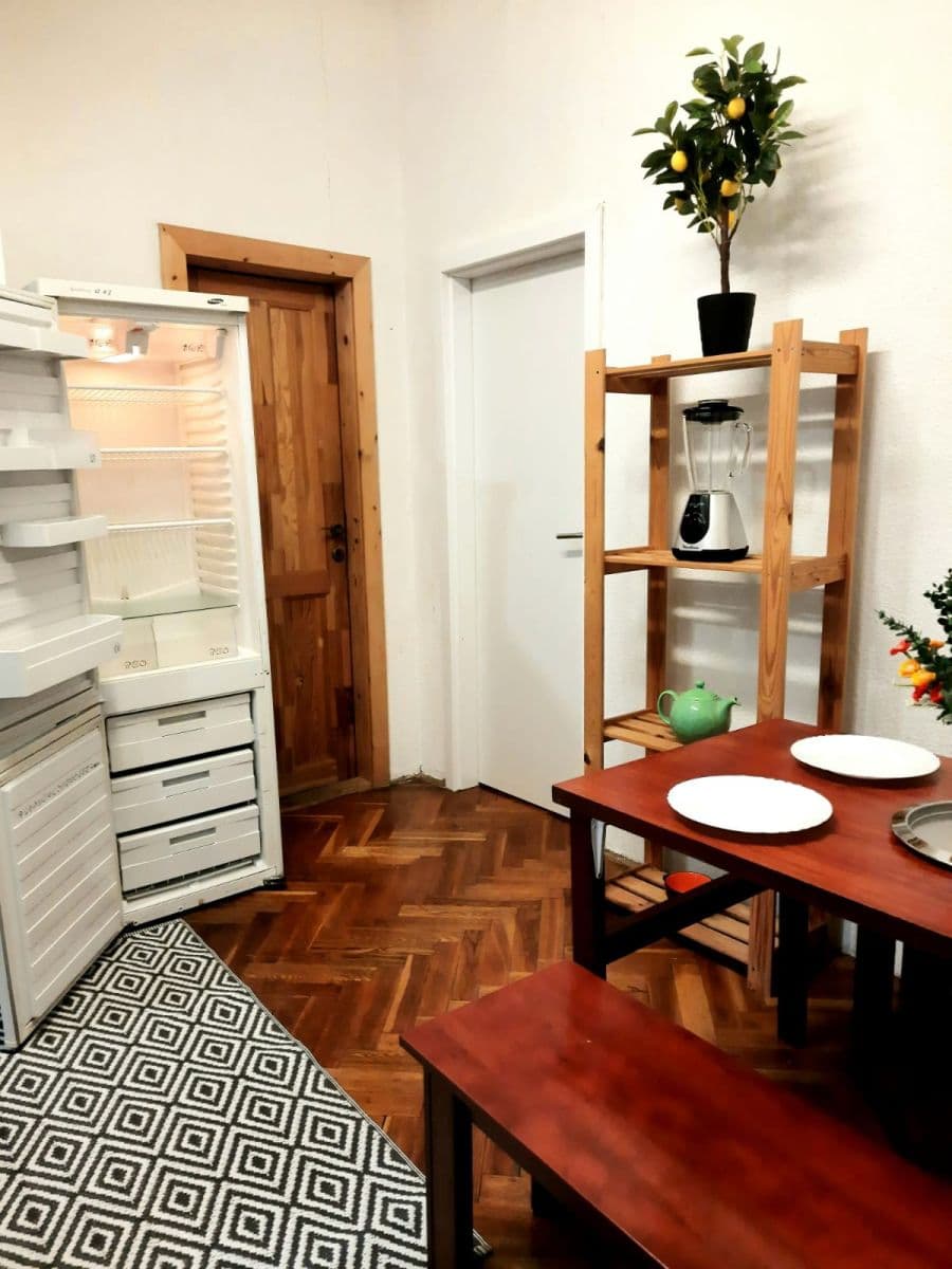 Pronájem bytu 4+1 92 m², Krásova, Praha, Praha Pronájem bytu 4+1 92 m², Krásova, Praha, Praha