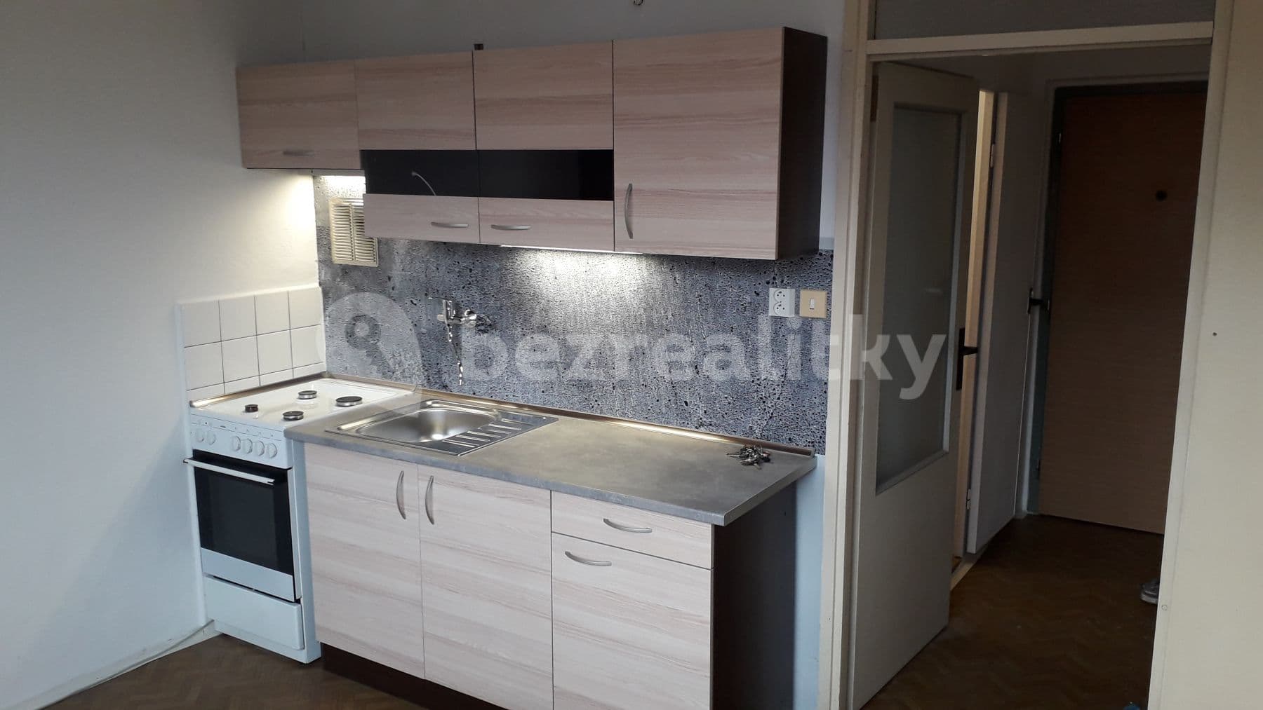 Pronájem bytu 1+1 35 m², Dlouhá, Nový Jičín, Moravskoslezský kraj Pronájem bytu 1+1 35 m², Dlouhá, Nový Jičín, Moravskoslezský kraj