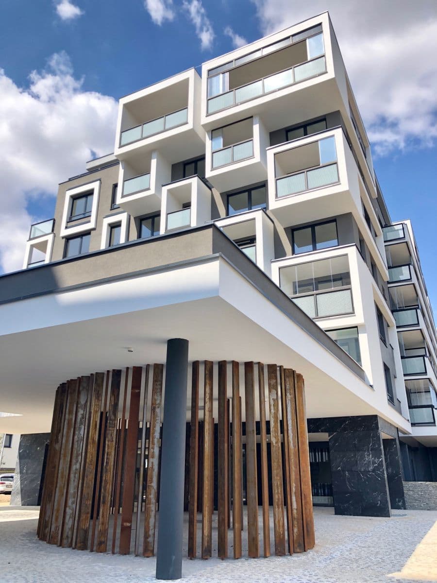 Pronájem bytu 1+kk 38 m², Makedonská, Praha, Praha Pronájem bytu 1+kk 38 m², Makedonská, Praha, Praha