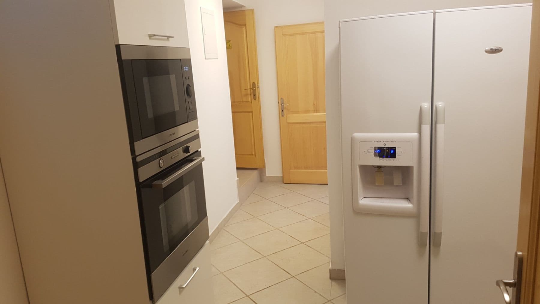 Pronájem bytu 1+1 54 m², Na Fialce I, Praha, Praha Pronájem bytu 1+1 54 m², Na Fialce I, Praha, Praha