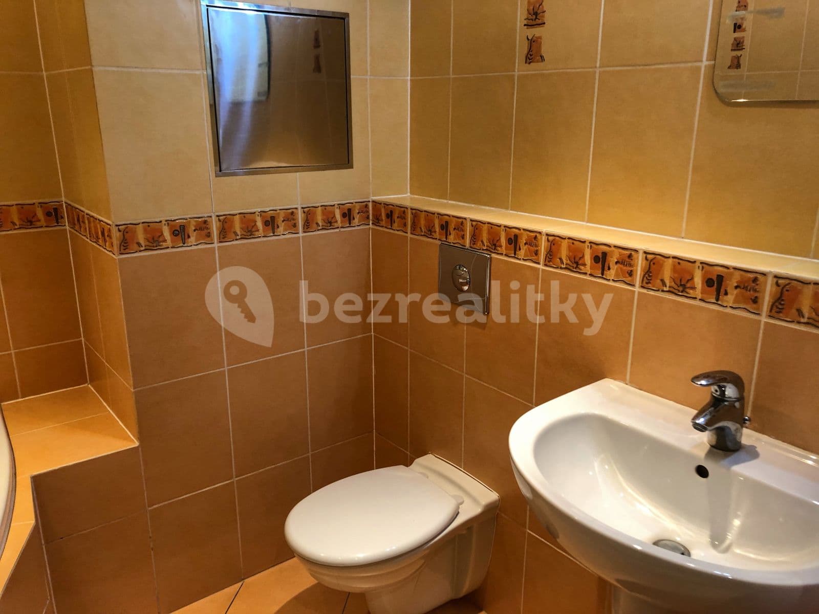 Pronájem bytu 1+kk 33 m², Mattioliho, Praha, Praha Pronájem bytu 1+kk 33 m², Mattioliho, Praha, Praha