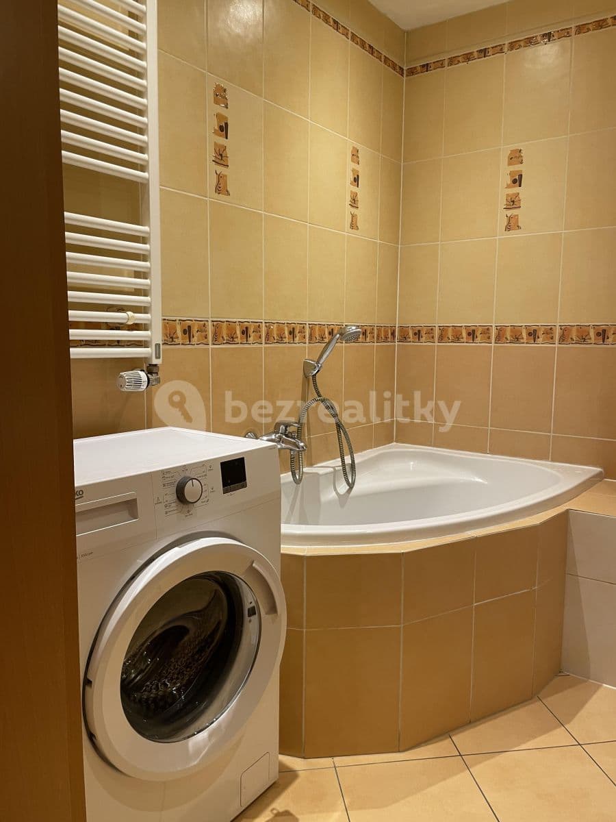 Pronájem bytu 1+kk 33 m², Mattioliho, Praha, Praha Pronájem bytu 1+kk 33 m², Mattioliho, Praha, Praha