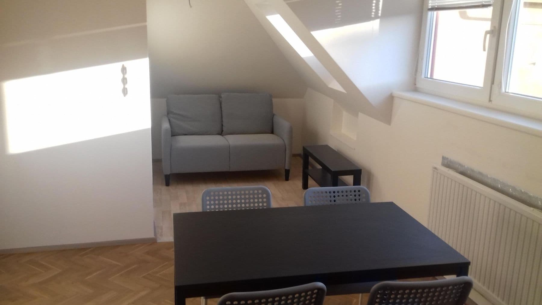 Pronájem bytu 2+kk 47 m², Sdružení, Praha, Praha Pronájem bytu 2+kk 47 m², Sdružení, Praha, Praha