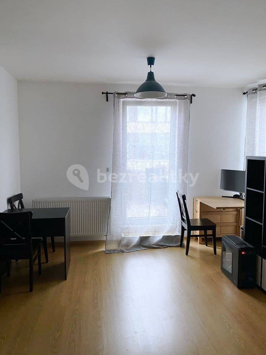 Pronájem bytu 2+kk 52 m², Vrátenská, Praha, Praha Pronájem bytu 2+kk 52 m², Vrátenská, Praha, Praha