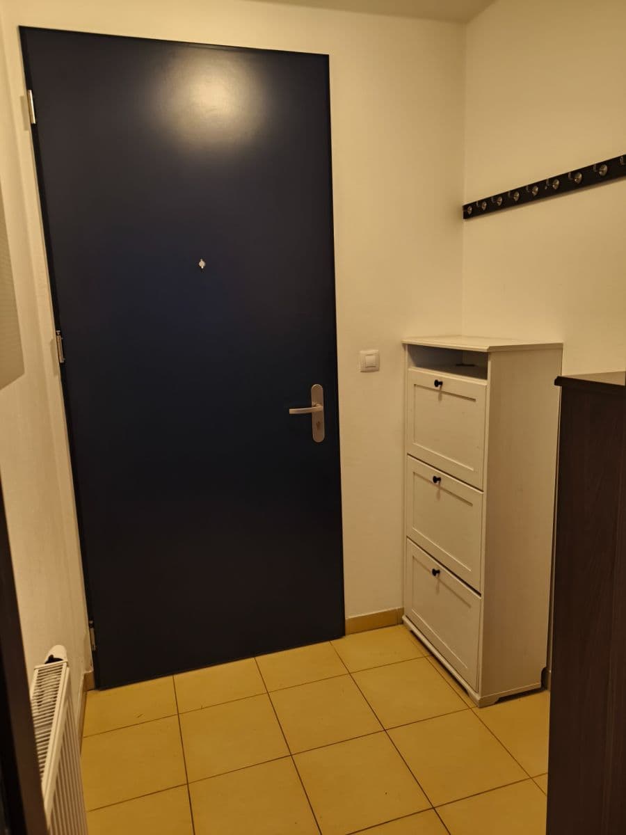 Pronájem bytu 2+kk 52 m², Vrátenská, Praha, Praha Pronájem bytu 2+kk 52 m², Vrátenská, Praha, Praha