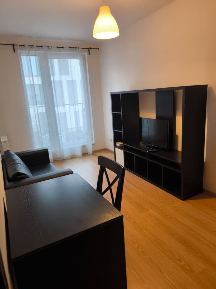 Pronájem bytu 2+kk 52 m², Vrátenská, Praha, Praha Pronájem bytu 2+kk 52 m², Vrátenská, Praha, Praha