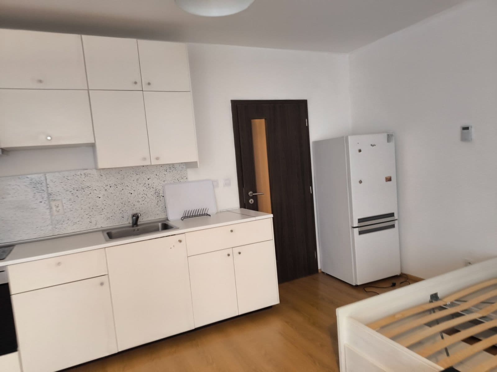 Pronájem bytu 2+kk 52 m², Vrátenská, Praha, Praha Pronájem bytu 2+kk 52 m², Vrátenská, Praha, Praha