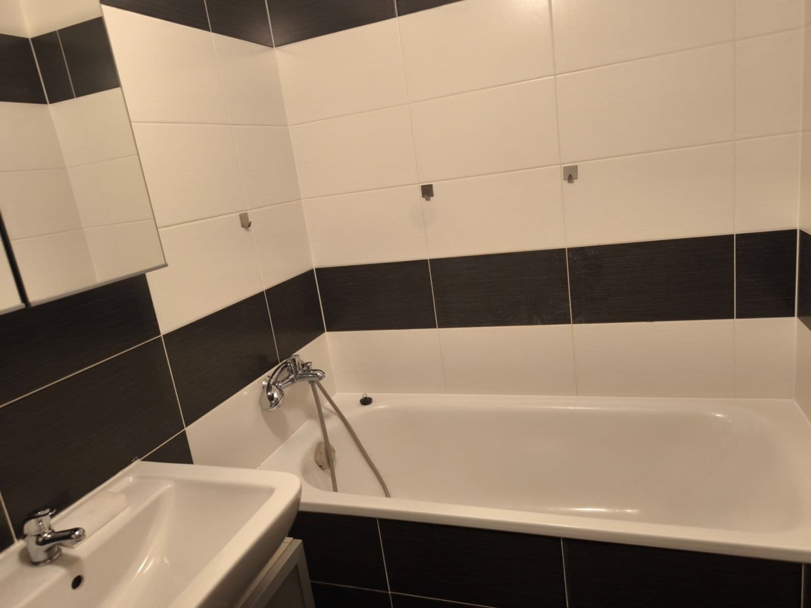 Pronájem bytu 2+kk 52 m², Vrátenská, Praha, Praha Pronájem bytu 2+kk 52 m², Vrátenská, Praha, Praha