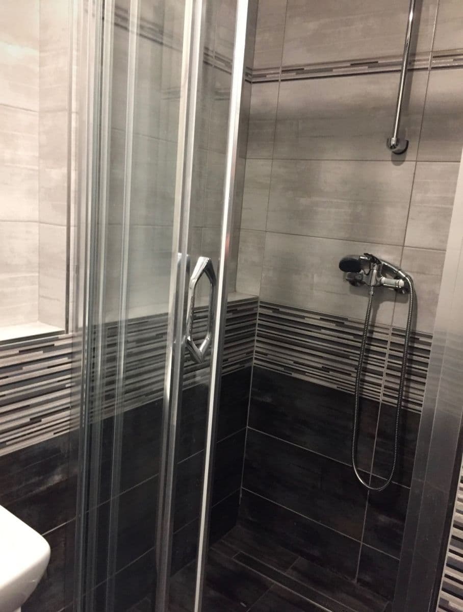 Pronájem bytu 2+kk 48 m², Komenského náměstí, Říčany, Středočeský kraj Pronájem bytu 2+kk 48 m², Komenského náměstí, Říčany, Středočeský kraj