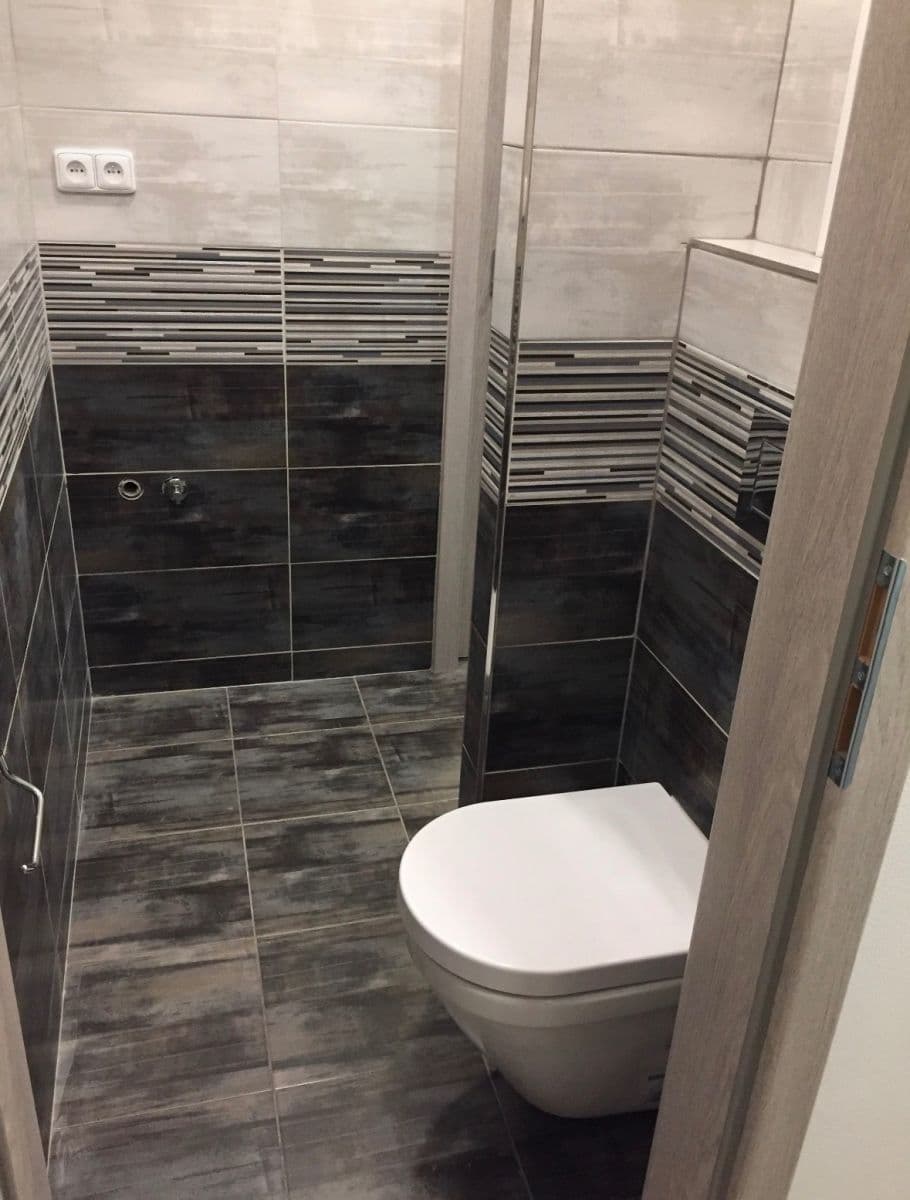 Pronájem bytu 2+kk 48 m², Komenského náměstí, Říčany, Středočeský kraj Pronájem bytu 2+kk 48 m², Komenského náměstí, Říčany, Středočeský kraj