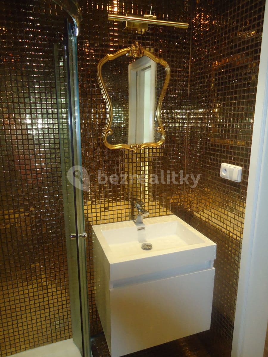 Pronájem bytu 2+kk 47 m², Újezd, Praha, Praha Pronájem bytu 2+kk 47 m², Újezd, Praha, Praha