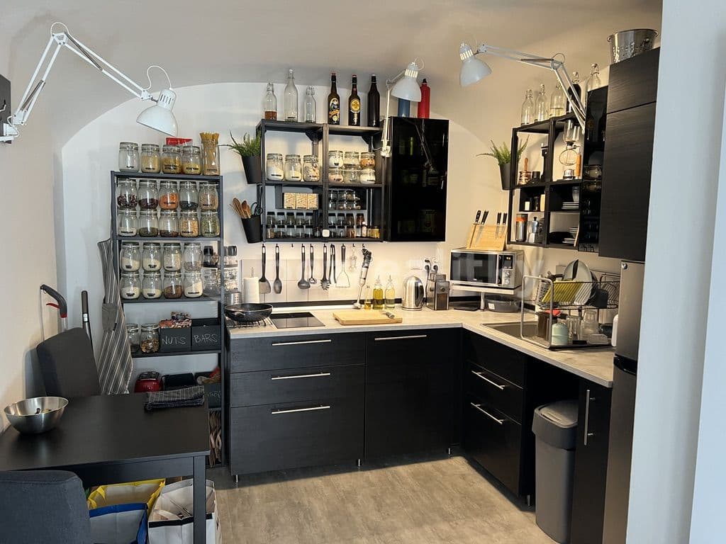 Pronájem bytu 1+kk 31 m², Mariánské náměstí, Brandýs nad Labem-Stará Boleslav, Středočeský kraj Pronájem bytu 1+kk 31 m², Mariánské náměstí, Brandýs nad Labem-Stará Boleslav, Středočeský kraj