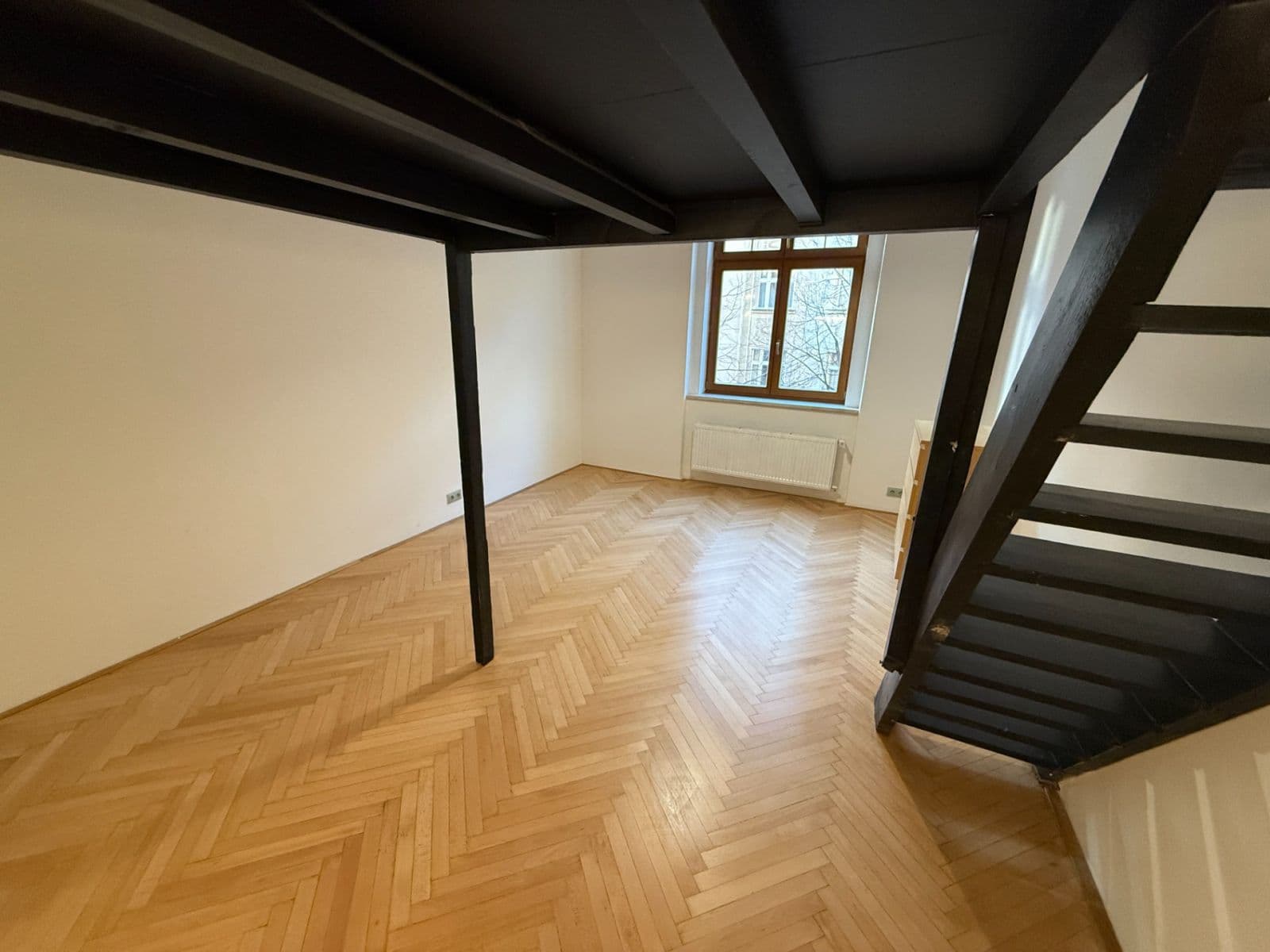Pronájem bytu 2+1 84 m², Jaselská, Praha, Praha Pronájem bytu 2+1 84 m², Jaselská, Praha, Praha