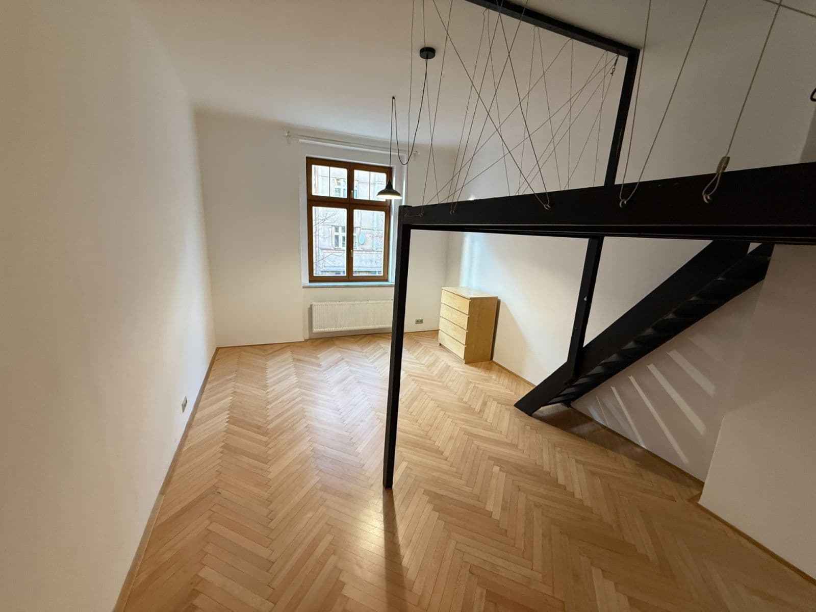 Pronájem bytu 2+1 84 m², Jaselská, Praha, Praha Pronájem bytu 2+1 84 m², Jaselská, Praha, Praha